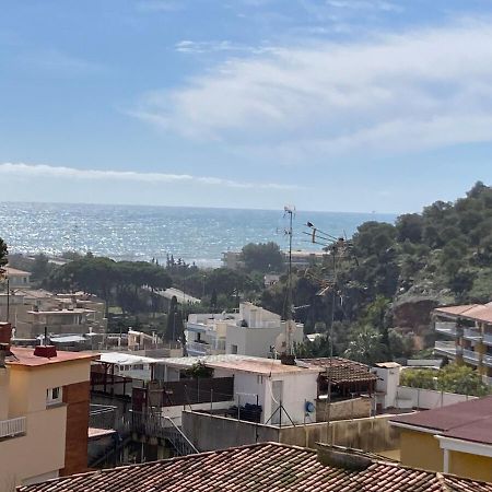 Apartamento Con Vistas Al Mar กาสเตย์เดเฟลส์ ภายนอก รูปภาพ