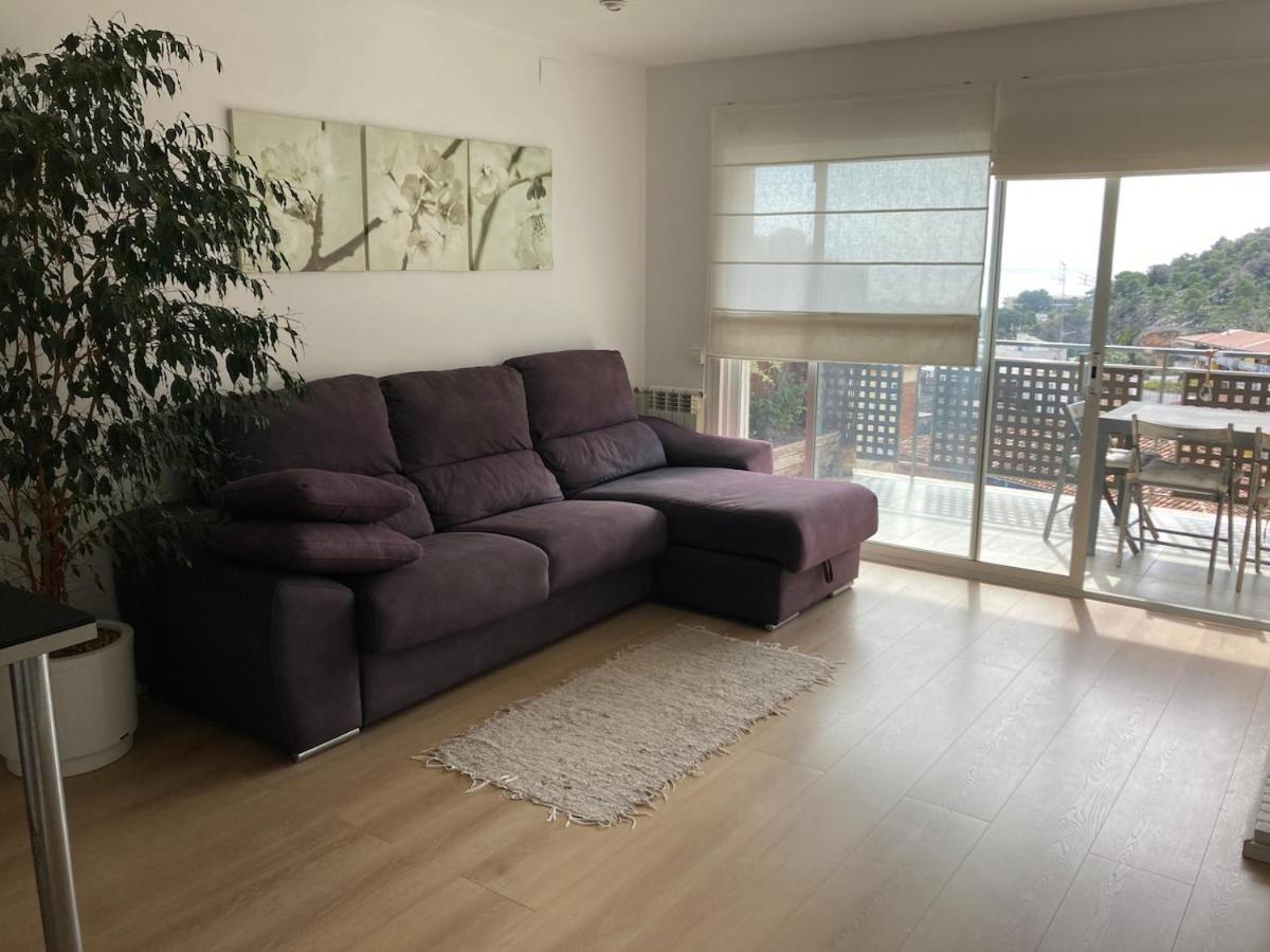 Apartamento Con Vistas Al Mar กาสเตย์เดเฟลส์ ภายนอก รูปภาพ